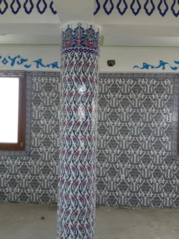 Cami İçi Çini Çalışması Çinili Sütun 01