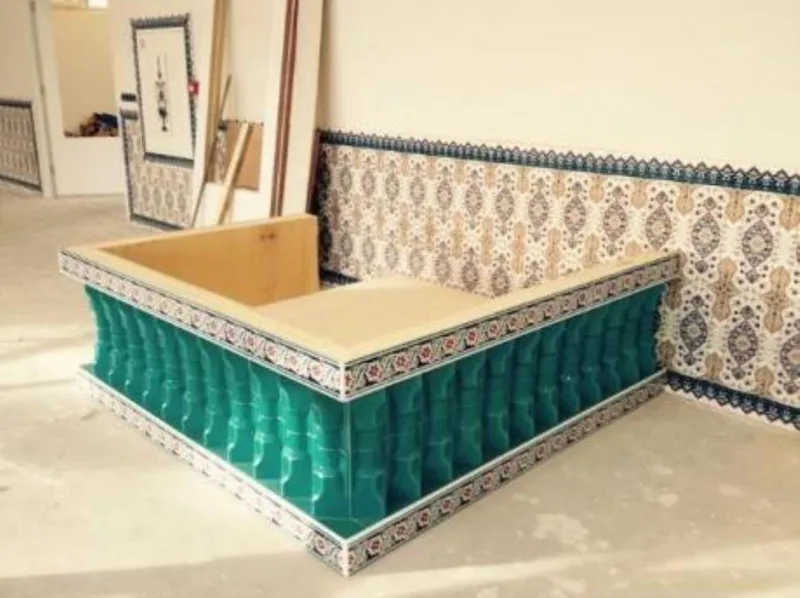 Cami İçi Çini Müezzinlik 05